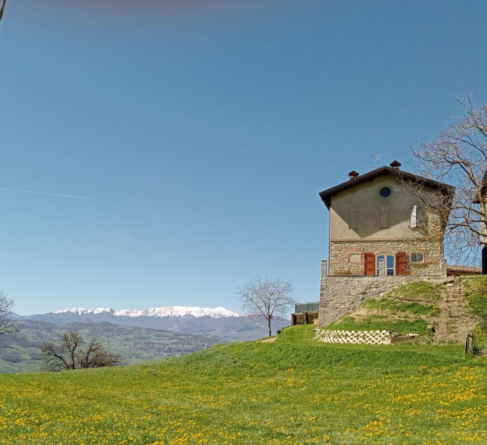 Bed and Breakfast Casale Monte Valestra Bebbio Exterior foto